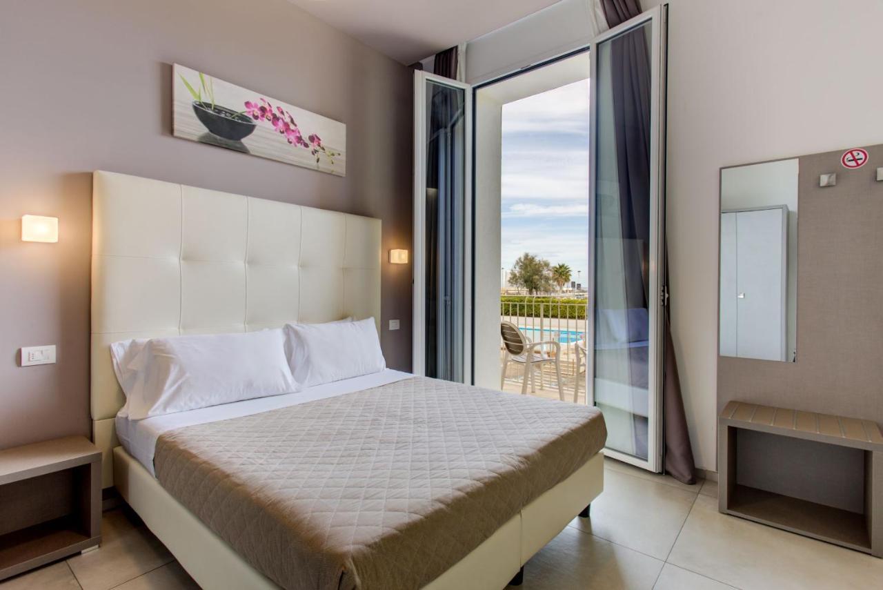 Hotel Villa Augustea Rimini Eksteriør billede