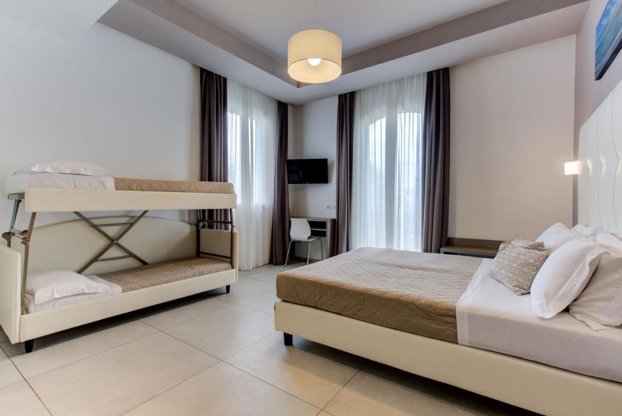 Hotel Villa Augustea Rimini Eksteriør billede