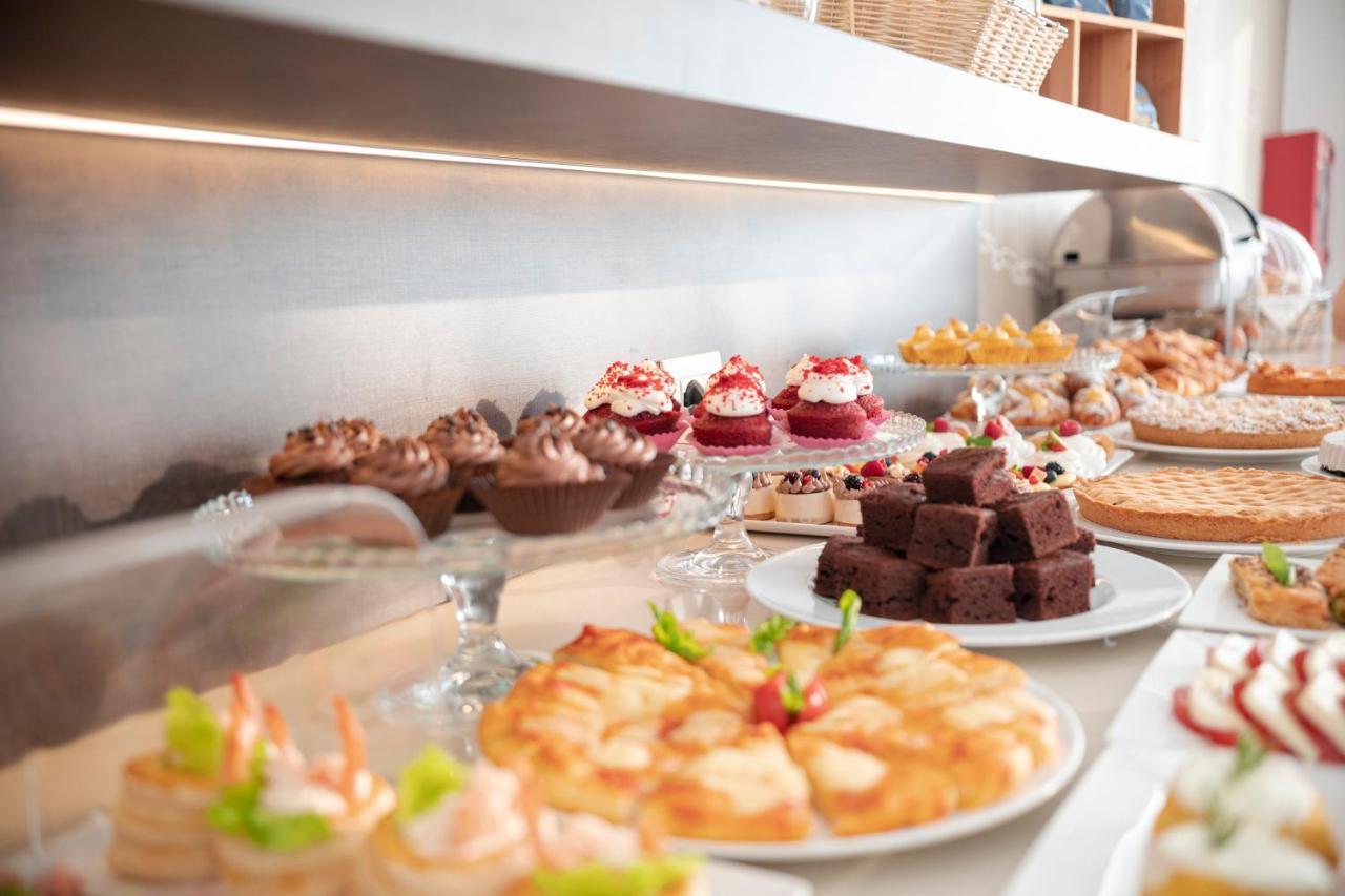 Hotel Villa Augustea Rimini Eksteriør billede