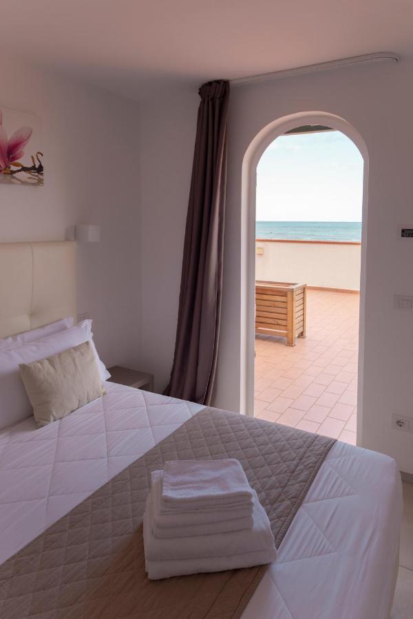 Hotel Villa Augustea Rimini Eksteriør billede