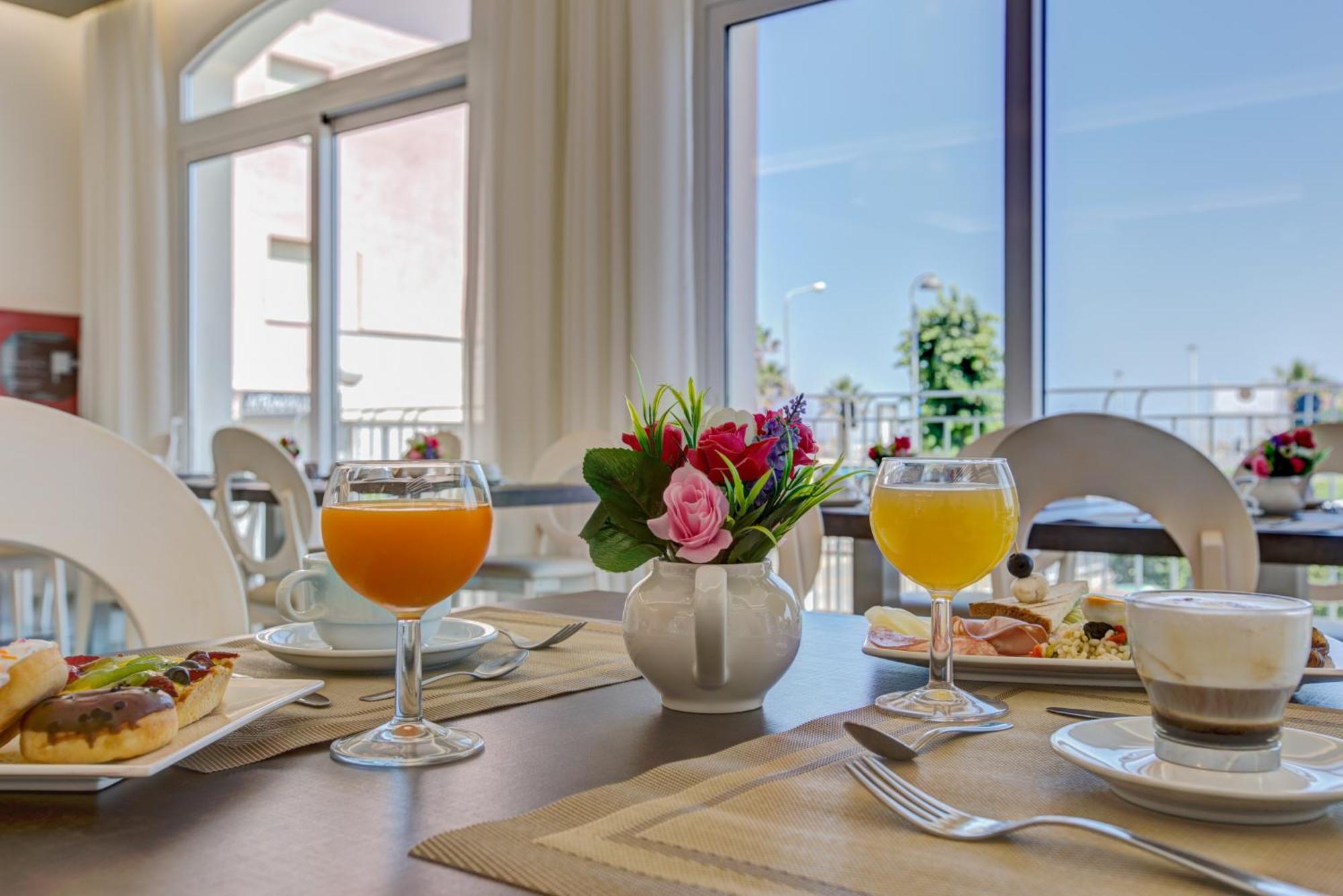Hotel Villa Augustea Rimini Eksteriør billede