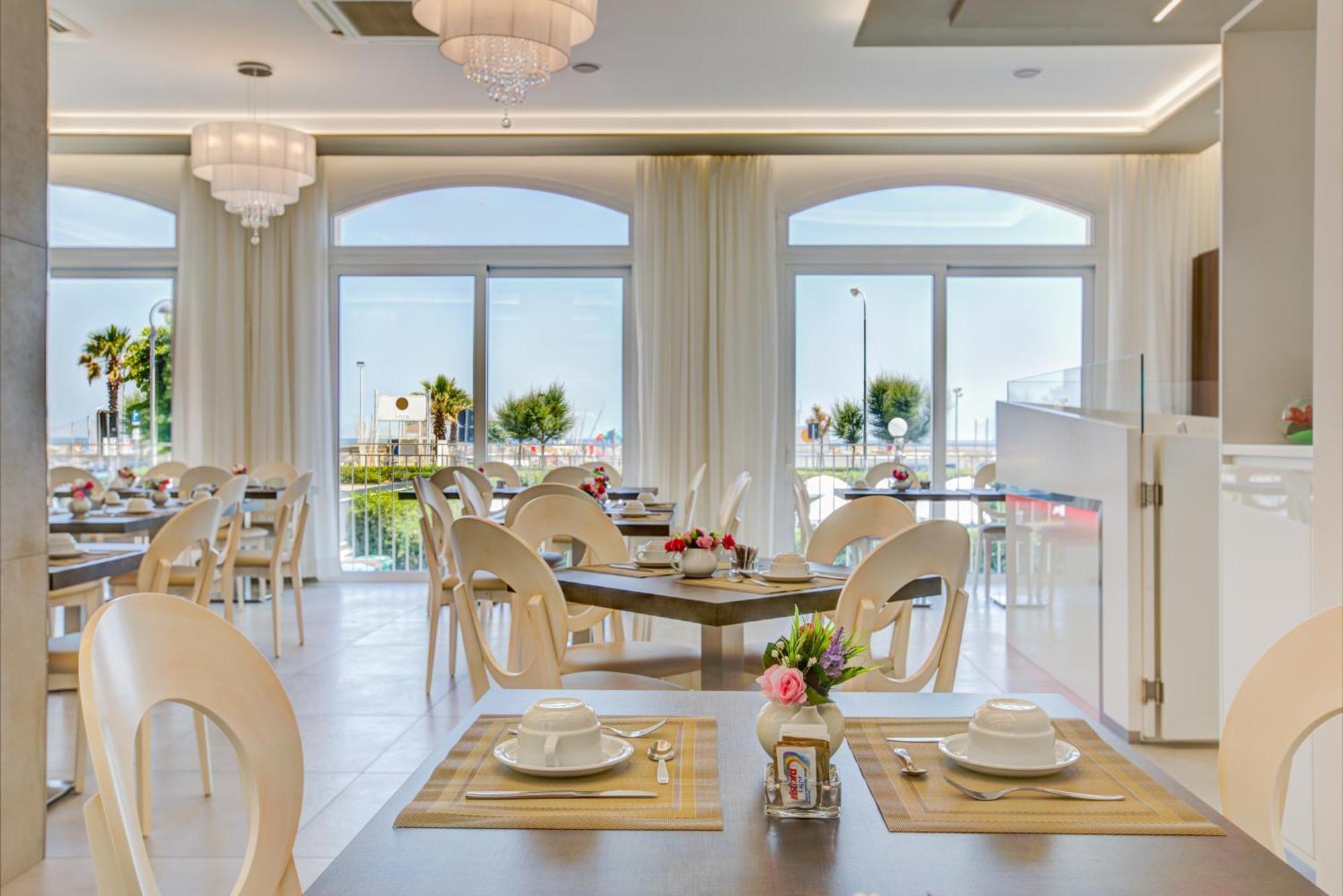 Hotel Villa Augustea Rimini Eksteriør billede